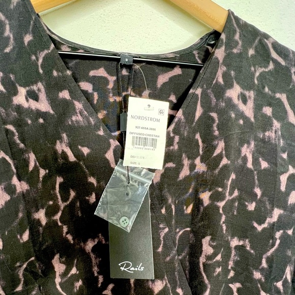 NWT Rails Hillary Top in Diffused Cheetah print, size S - Picture 4 of 6